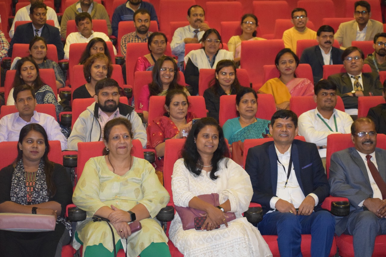 DWPS  Principal Rajeev Ranjan Conducted Training for CBSE Affiliated School Principals Rajkot