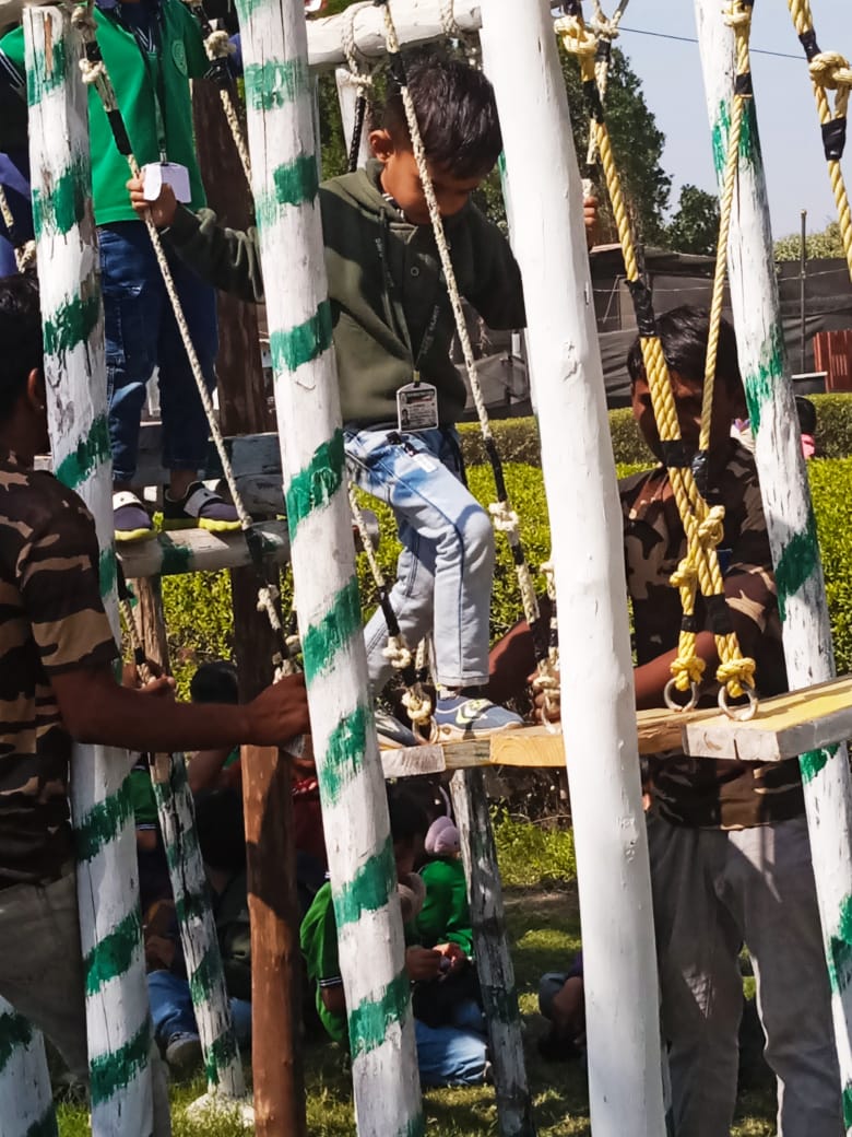 Learning Beyond the Textbook and Classroom-Kindergarten Activity