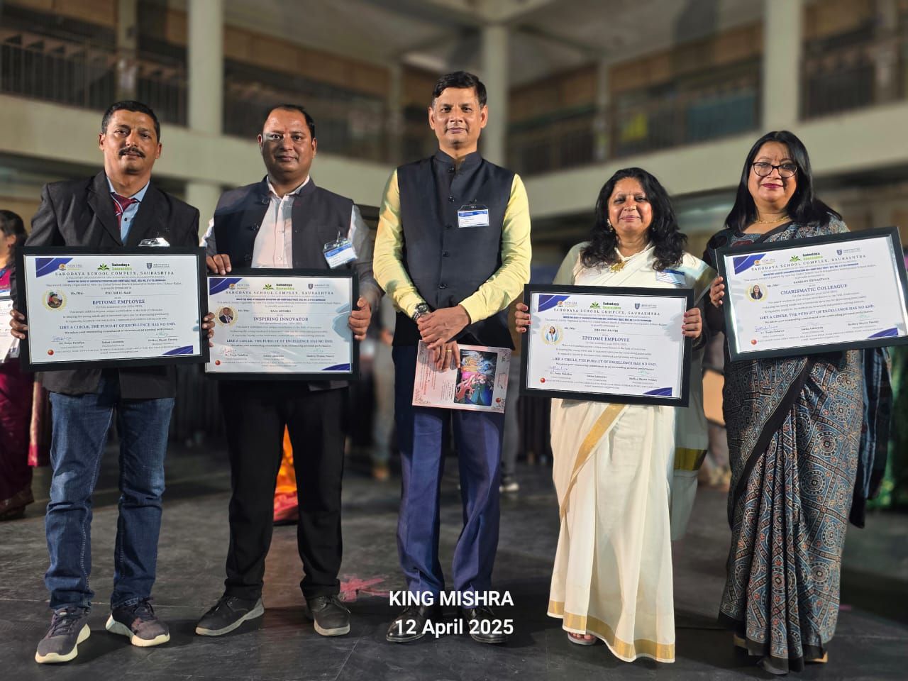 Teachers of DWPS Rajkot Recieved CBSE Sahodaya Saurashtra Annual Award