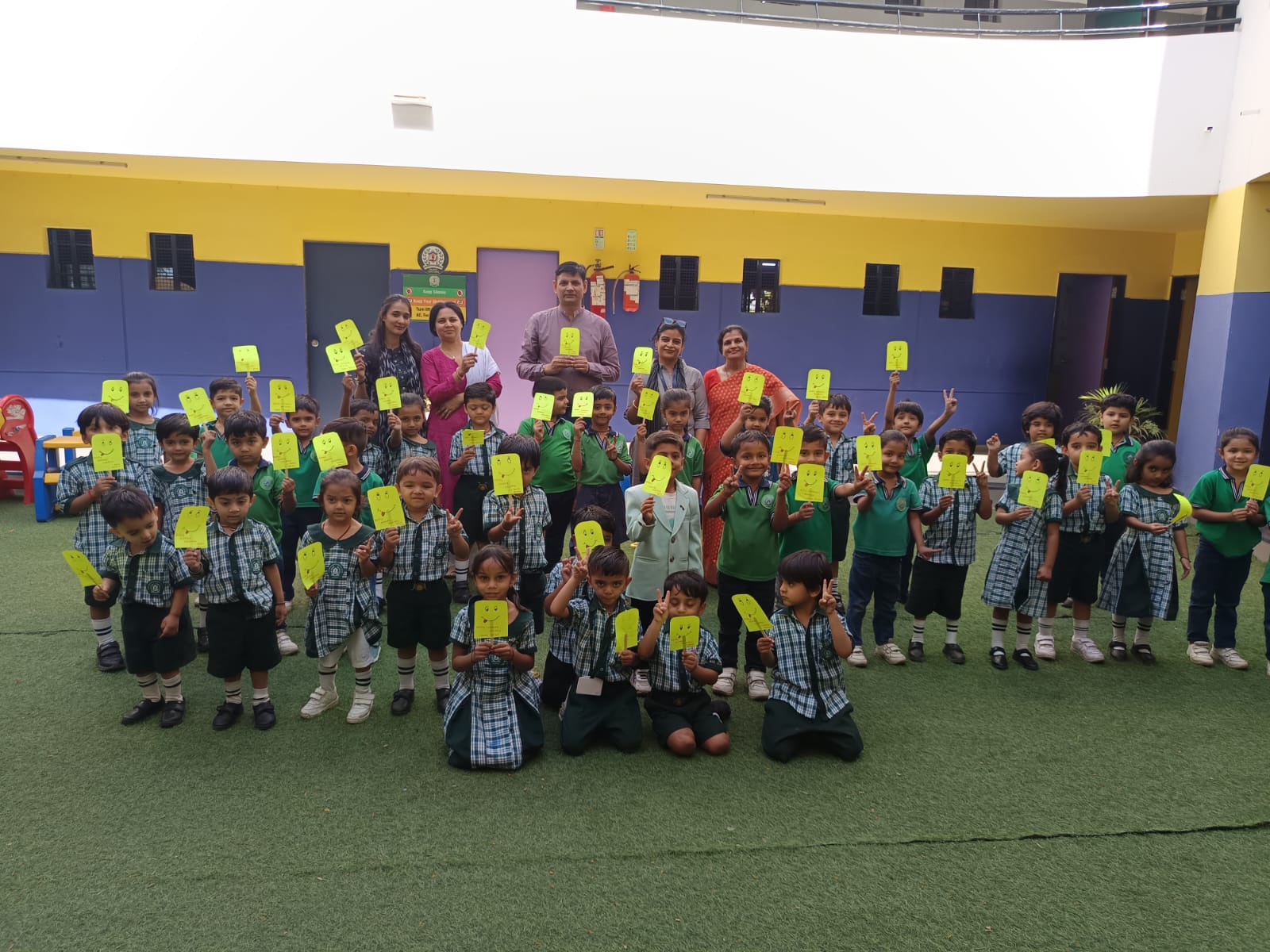 HOLIDAY HOMEWORK  KINDERGARTEN  DWPS RAJKOT