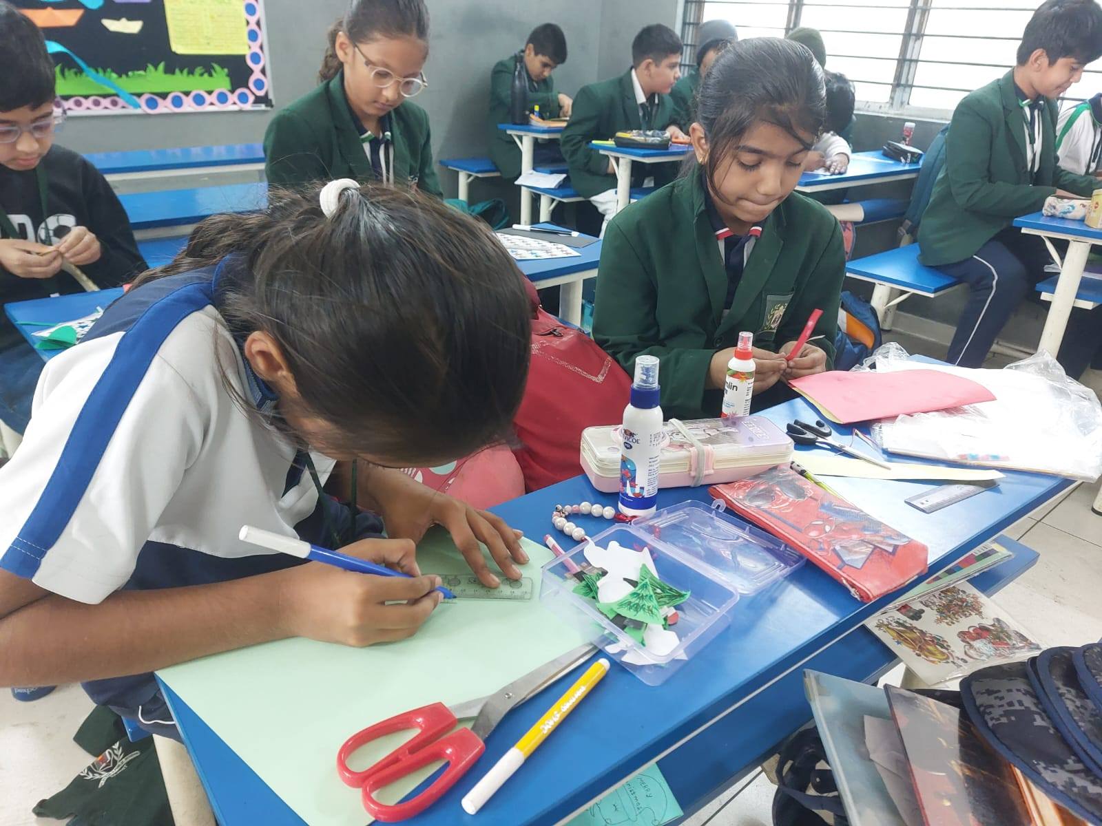 Gift Wrapping & Card Making Competition at DWPS Rajkot Develops Creativity and Artistic Skills