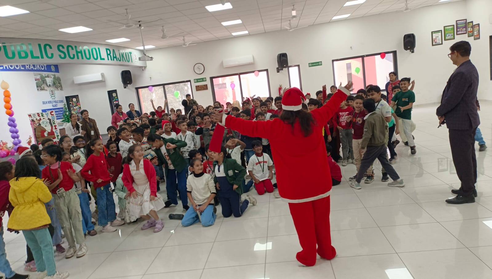 Christmas Celebration at DWPS Rajkot: Santa Spreads Joy, Love & Smiles Among Young Learners
